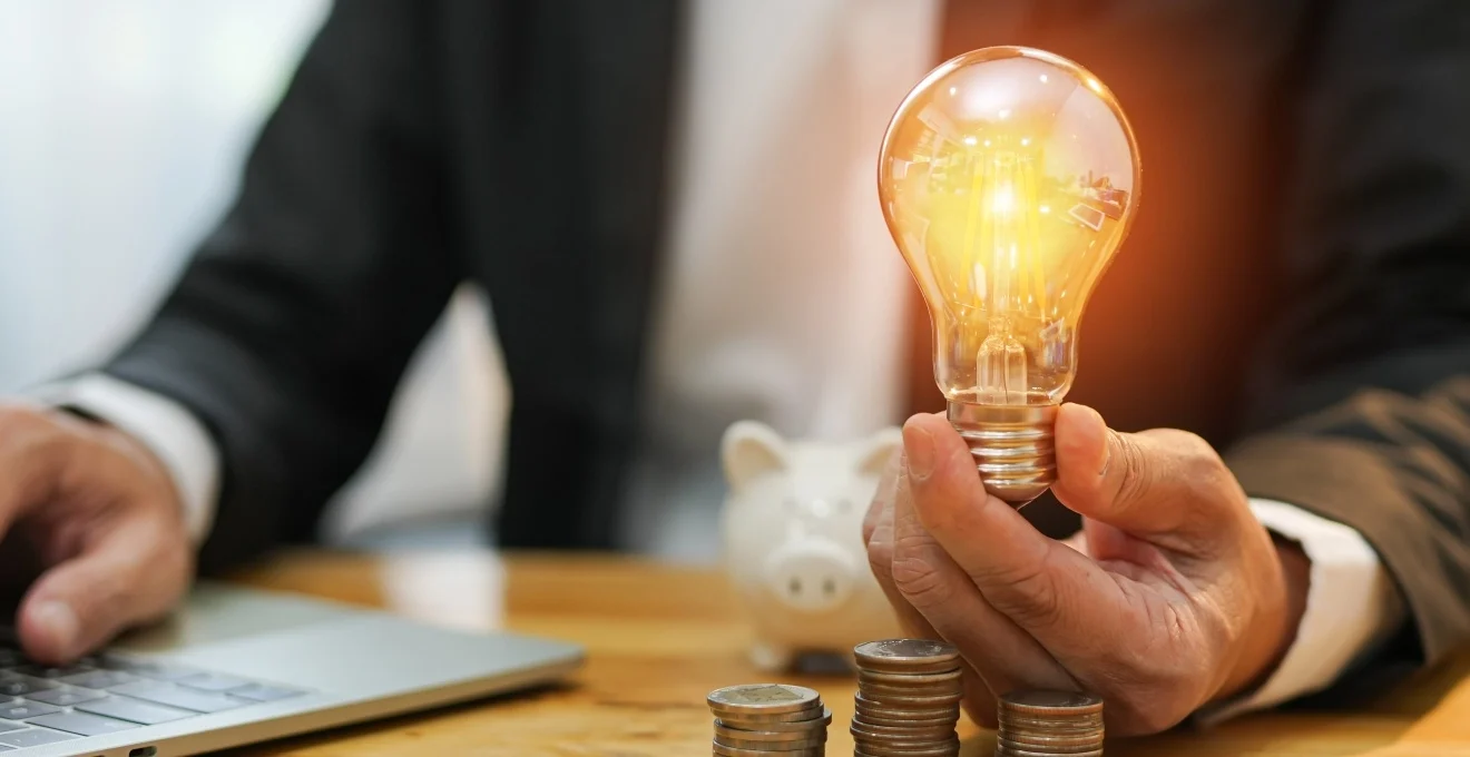 comment-un-electricien-peut-il-completer-l-expertise-d-un-courtier-energie